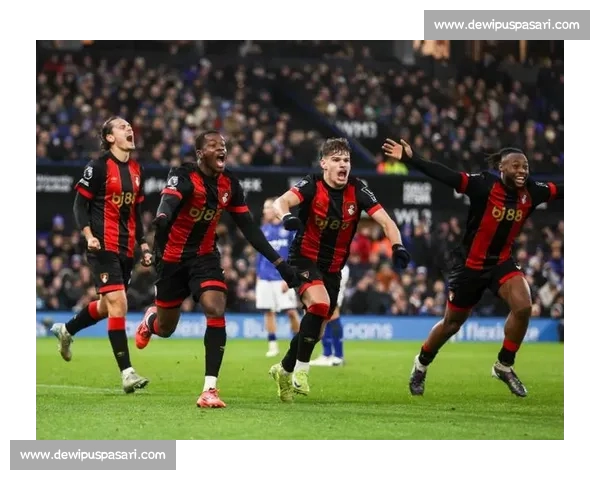 英超直播网站免费观看高清赛事解说赛程分析球迷一站式平台 英超直播网站免费观看高清赛事解说赛程分析球迷一站式平台